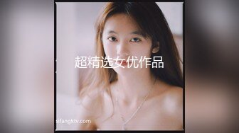 [MP4/ 967M] 丝袜高跟大奶子极品炮架少妇被大哥各种玩弄，交大鸡巴舔菊花，多体位爆草蹂躏