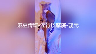 偷窥漂亮美女同事 奶头好大 屁屁很性感 门户很饱满