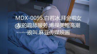 ⚫️⚫️最新无水印福利！推特反差傻白甜【人活着就是为了六花】微露脸大尺度，暴力口交嘴巴都插变形了