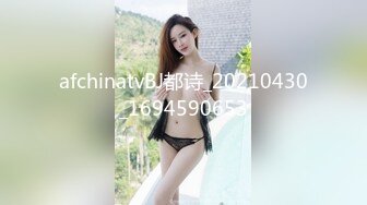 【已成年】女友满足我的心愿，穿我最爱的制服了