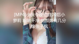 [MP4/ 402M]终极堕落精厕女神豪乳学妹在学校卫生间和几个男同学群P啪啪 架在坐便器上轮番上阵内射粉穴