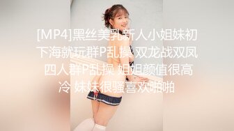 学校女厕全景偷拍多位漂亮学妹各种姿势嘘嘘 (1)