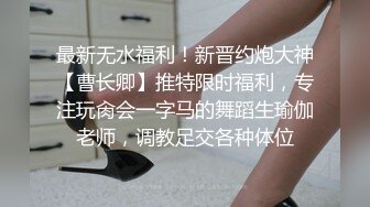 炮椅房主题偷拍-胸大漂亮的美女刚进房间被男友强脱裤子,捂着逼逼说：你这样我不好意思了.抱到炮椅上干的呻吟不止!