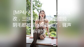 主题酒店约操大波浪外围小姐姐 ，按着头深喉插嘴