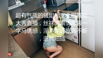 和小妹洗完澡后在床上又来一发内射了